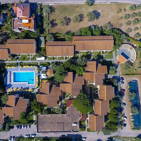 Triton Villas Residence & Hotel-2